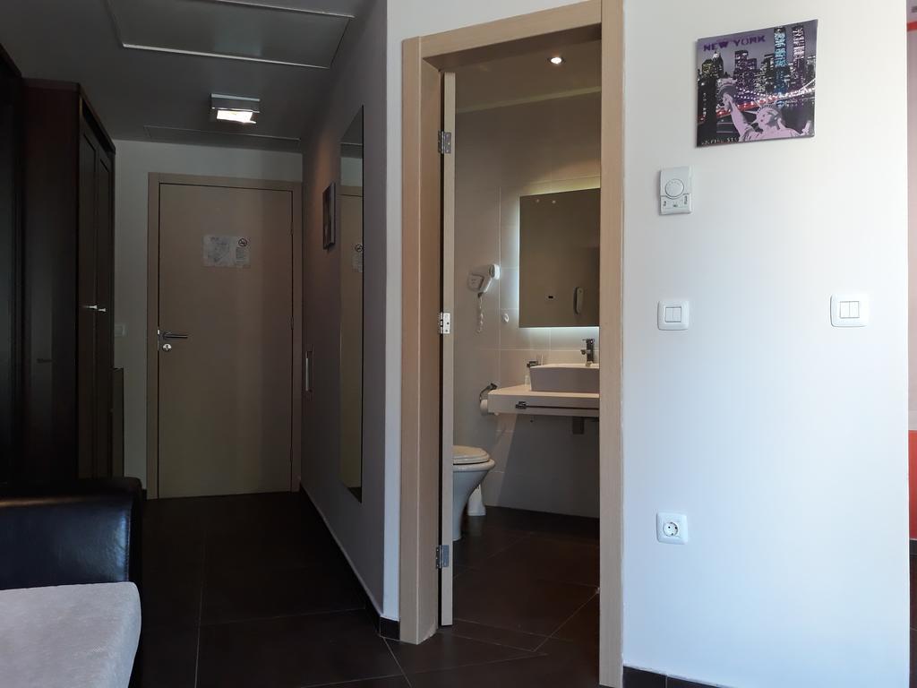 Private Apartments In Hotel Dolce Vita Golden Sands Exterior photo